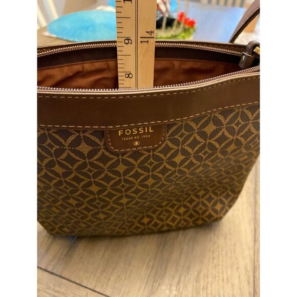 Fossil Brown Geometric Crossbody Bag With Adjustable Strap - Picture 14 of 16